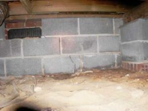 When to Worry About Foundation Wall Cracks | AMC911