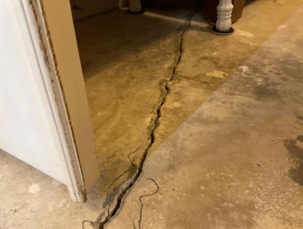 Learn about slab foundations, the top 5 problems with slab homes, when to worry about your slab foundation, and what it takes to repair a damaged slab.