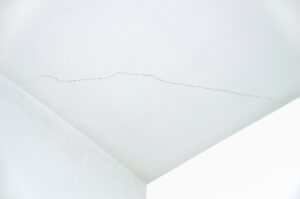 Cracks in Walls and Ceilings: When to Worry